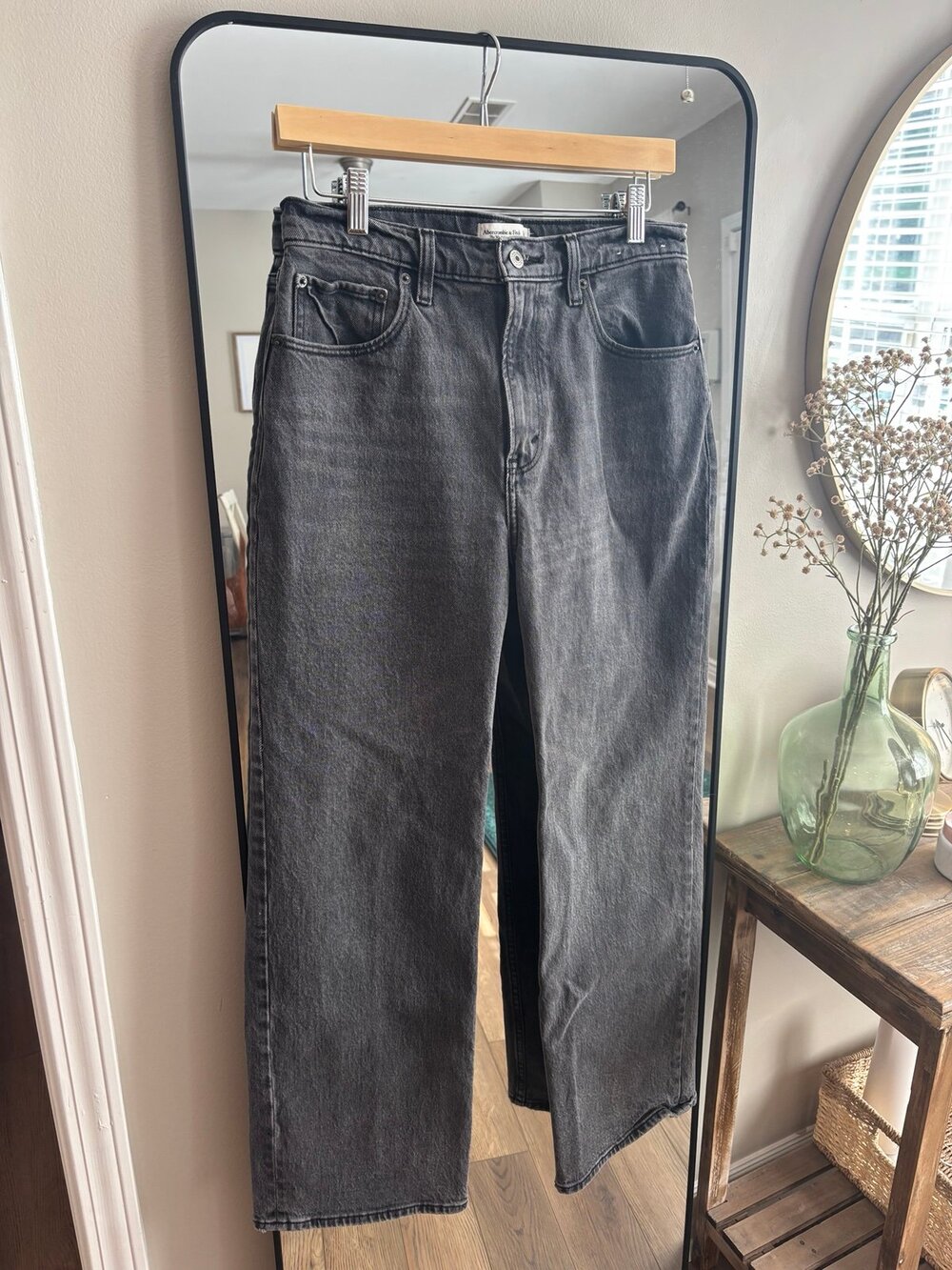 Abercrombie 90s relaxed jeans